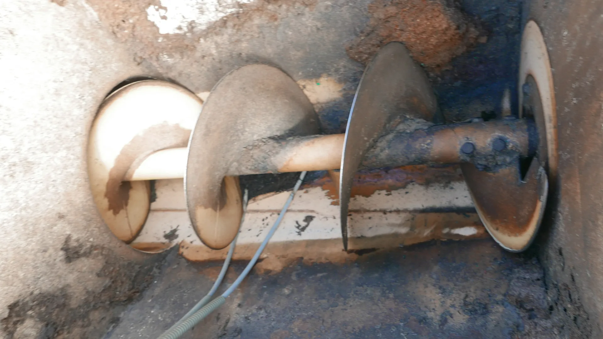 Trogschnecke mit 17,1 m Länge und Schneckendurchmesser 500 mm