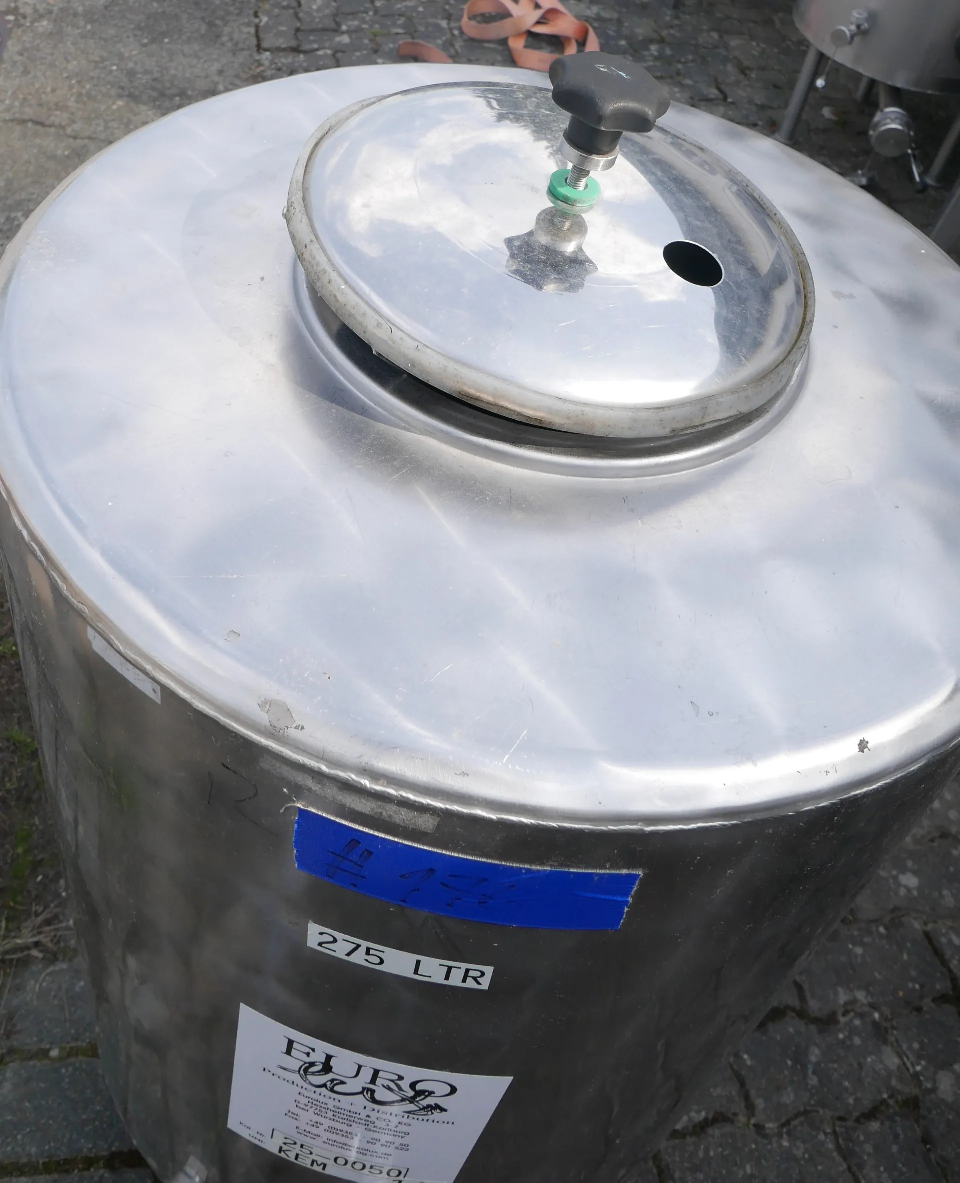 25-0050 275 Liter Weintank