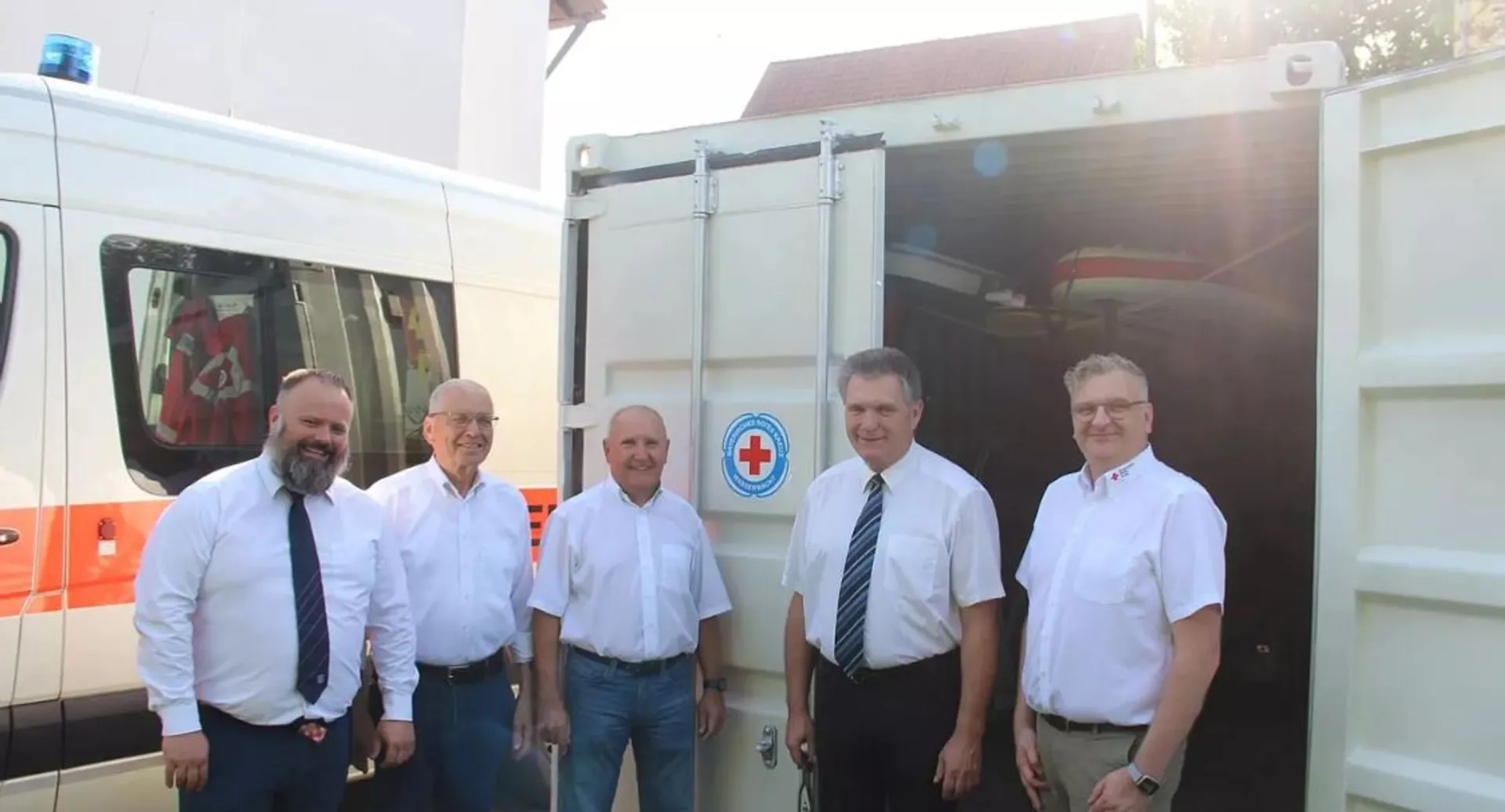 Containerspende an Wasserwacht in Karlburg