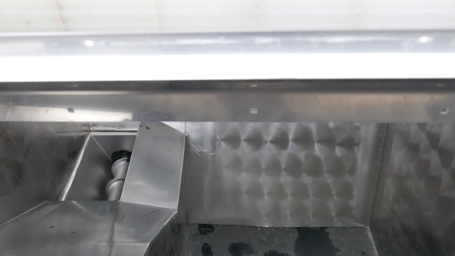 Exzenterschneckenpumpe SEEPEX mit Zuführschnecke  und Rotor/Stator