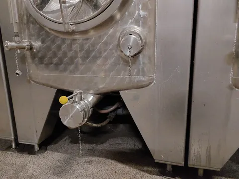 3.500 Liter  Weintank/ Lagertank Möschle,  kubisch mit Kühlmantel