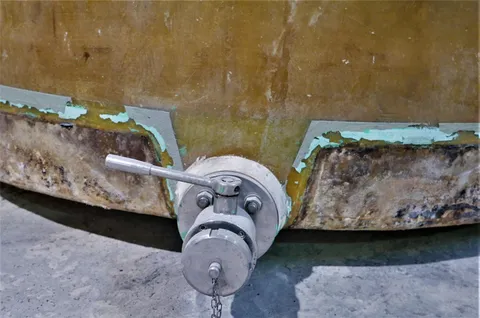 GFK Lagertank 30.000 Liter Inhalt rund mit Flachboden