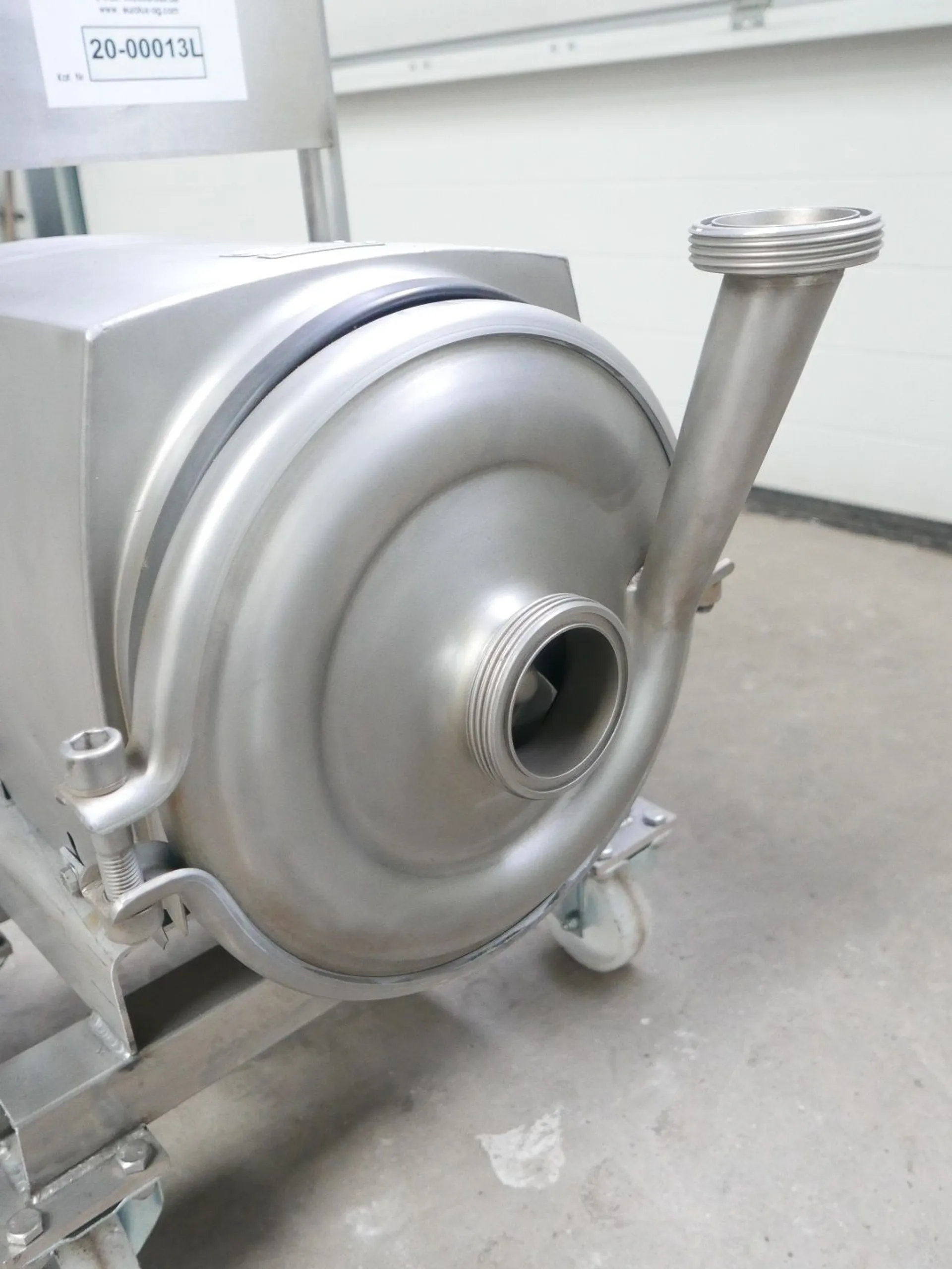 Centrifugal pump  Capacity: 128m3/h