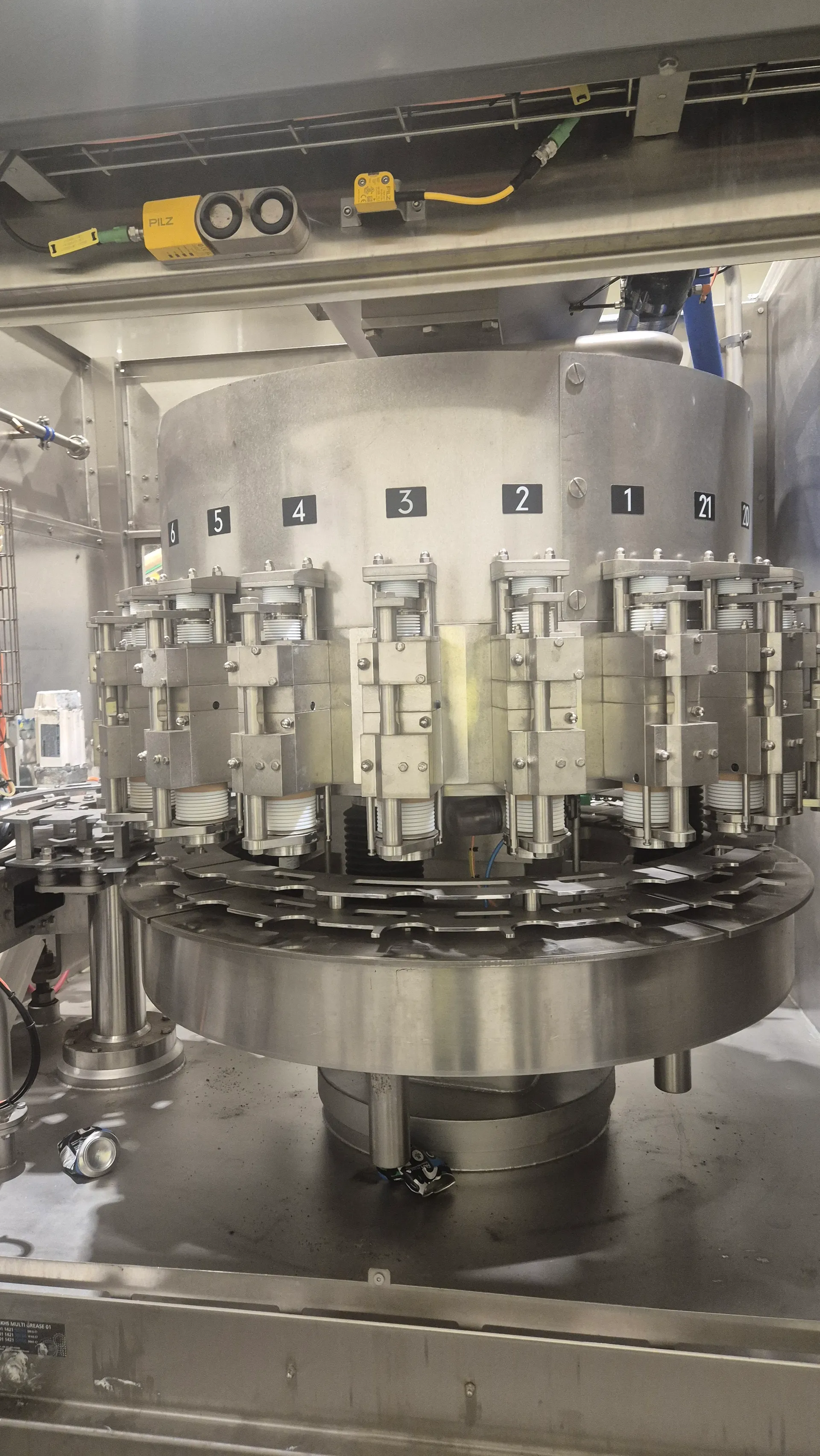 Can filling line for beer and CSD 