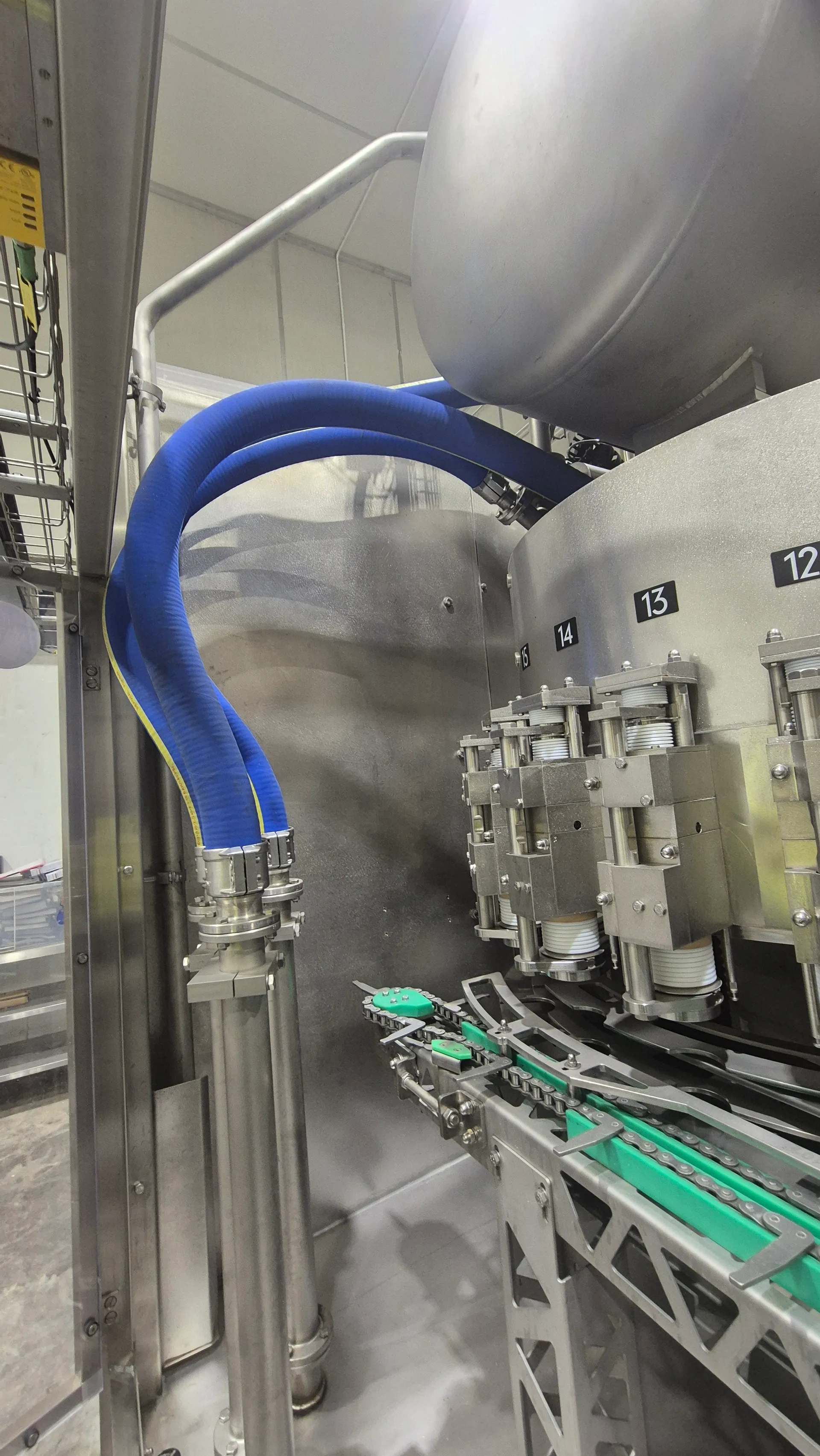 Can filling line for beer and CSD 