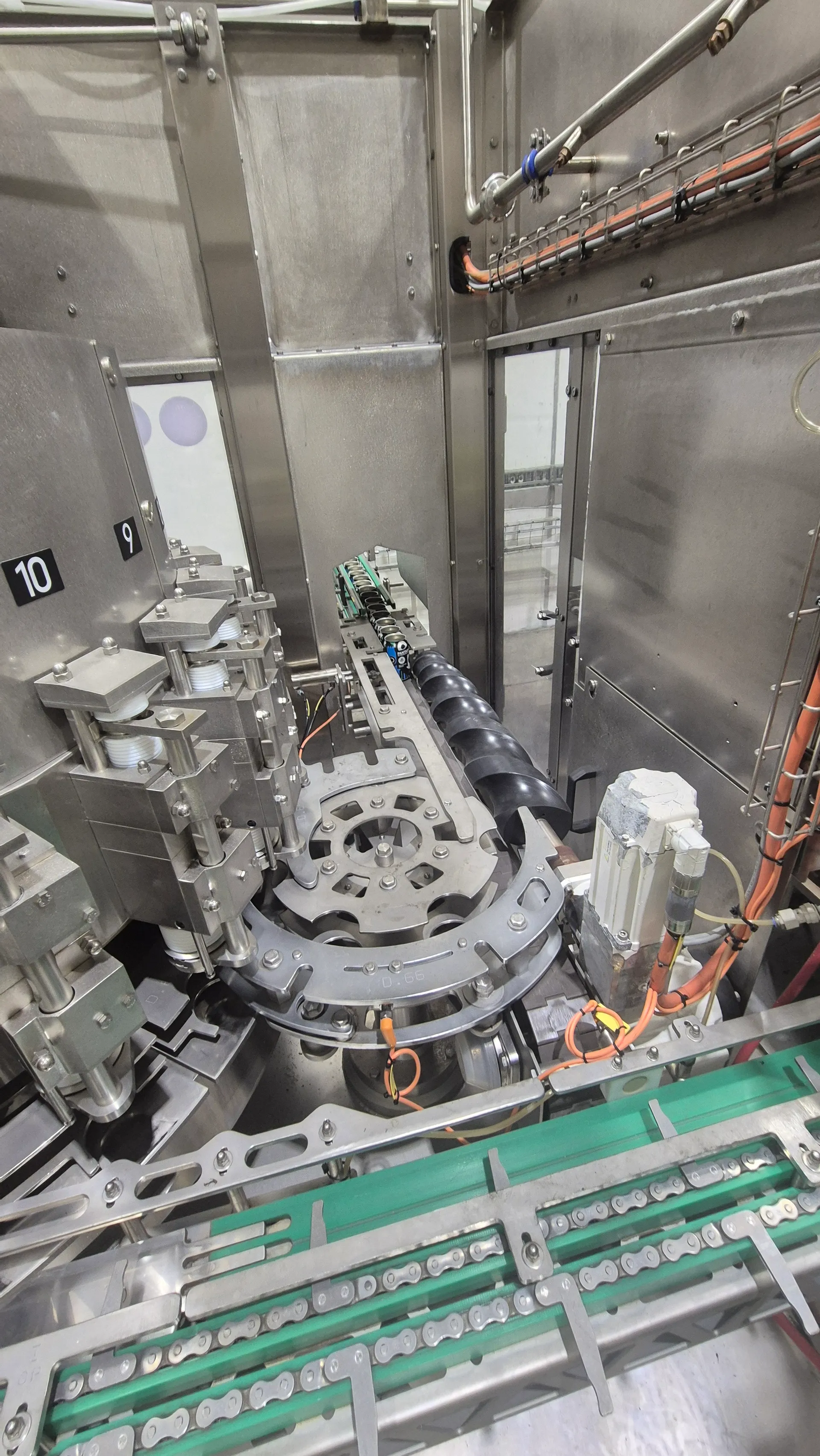 Can filling line for beer and CSD 