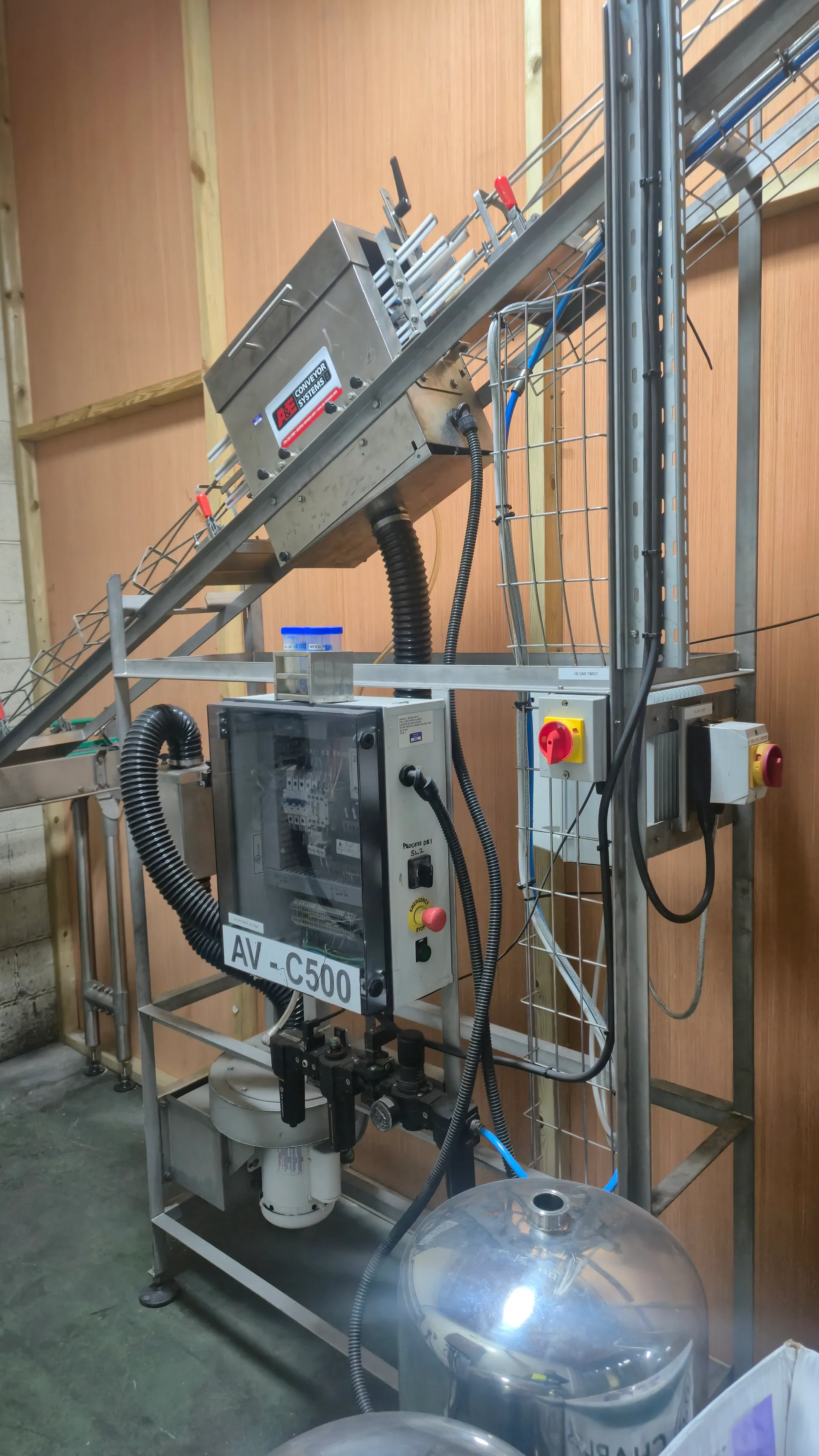 Can filling line for beer and CSD 