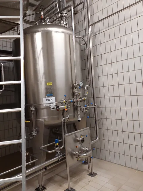 2.454 Liter 2 bar Drucktank Vorpropagator 2 isoliert