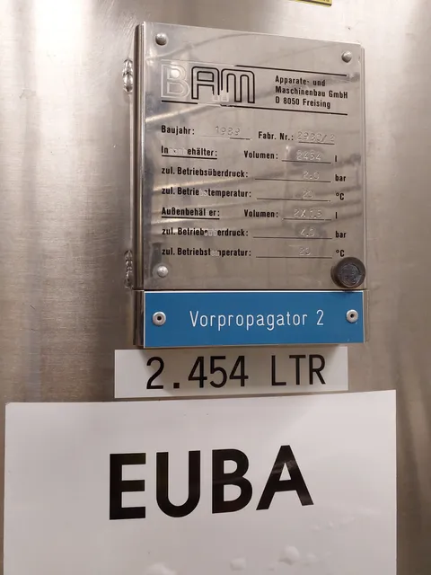 2.454 Liter 2 bar Drucktank Vorpropagator 2 isoliert