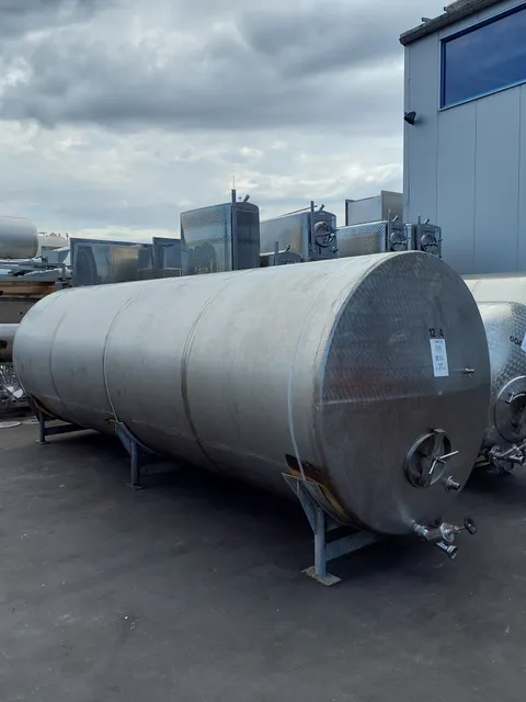 12.000 Liter Lagertank in V2A