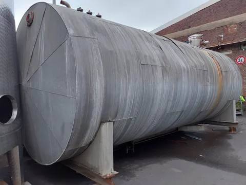 45.000 Liter Drucktank isoliert horizontal