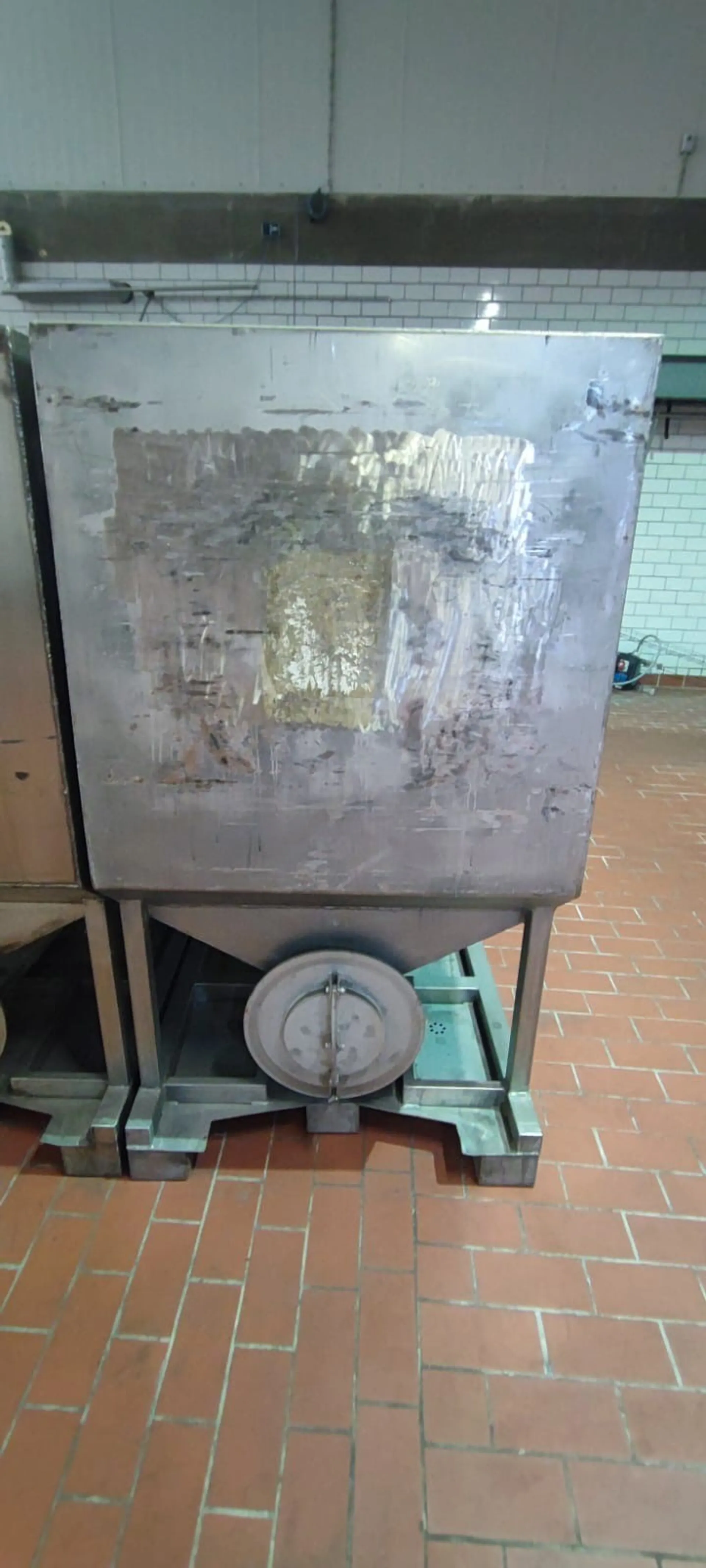 25-0214EUBA 1.000 Liter Transporttank