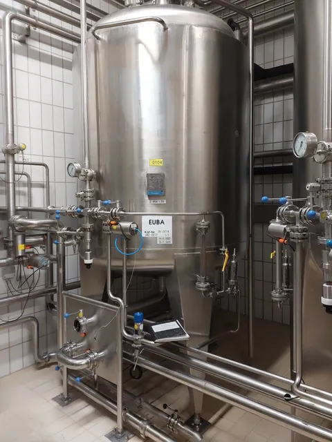 2.454 Liter 2 bar Drucktank Vorpropagator 1 isoliert