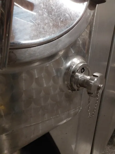 3.500 Liter  Weintank/ Lagertank Möschle,  kubisch mit Kühlmantel