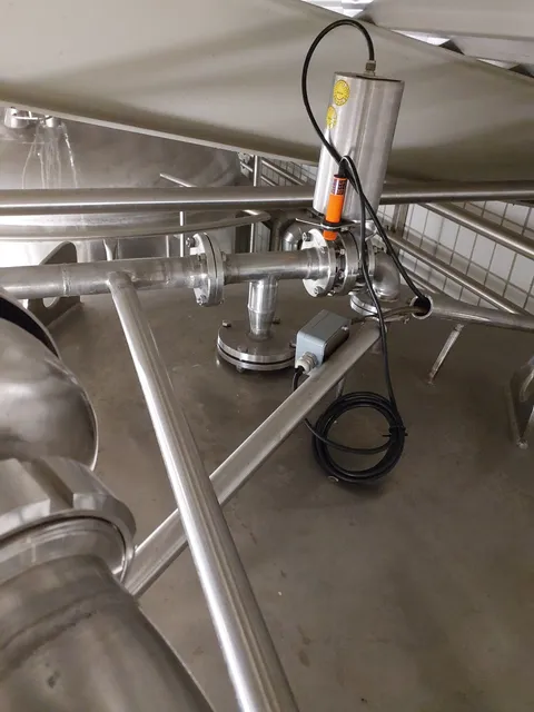 12.890 Liter 2 bar Drucktank Würzesterilisator 2 isoliert