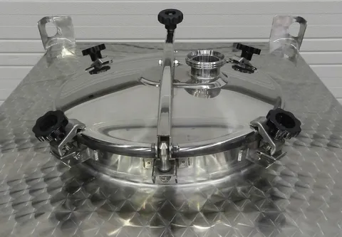 Edelstahltank 750 Liter  aus V2A 
