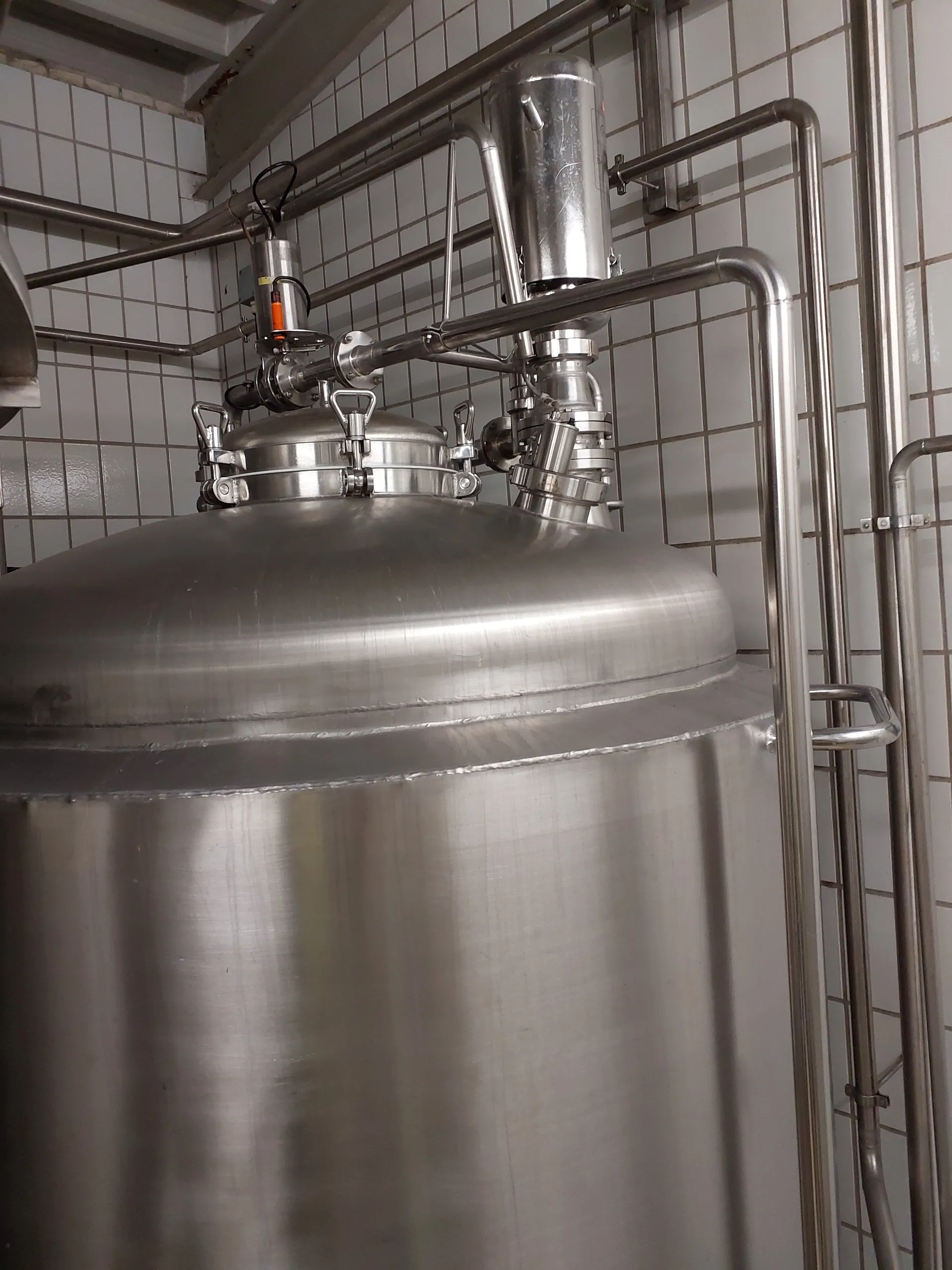 2.454 Liter 2 bar Drucktank Vorpropagator 2 isoliert