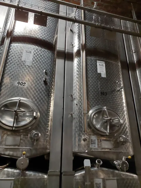 10.250 Liter Weintank/ Lagertank Möschle, kubisch