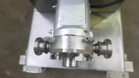 Centrifugal pump  Capacity: 2,1 m3/h 
