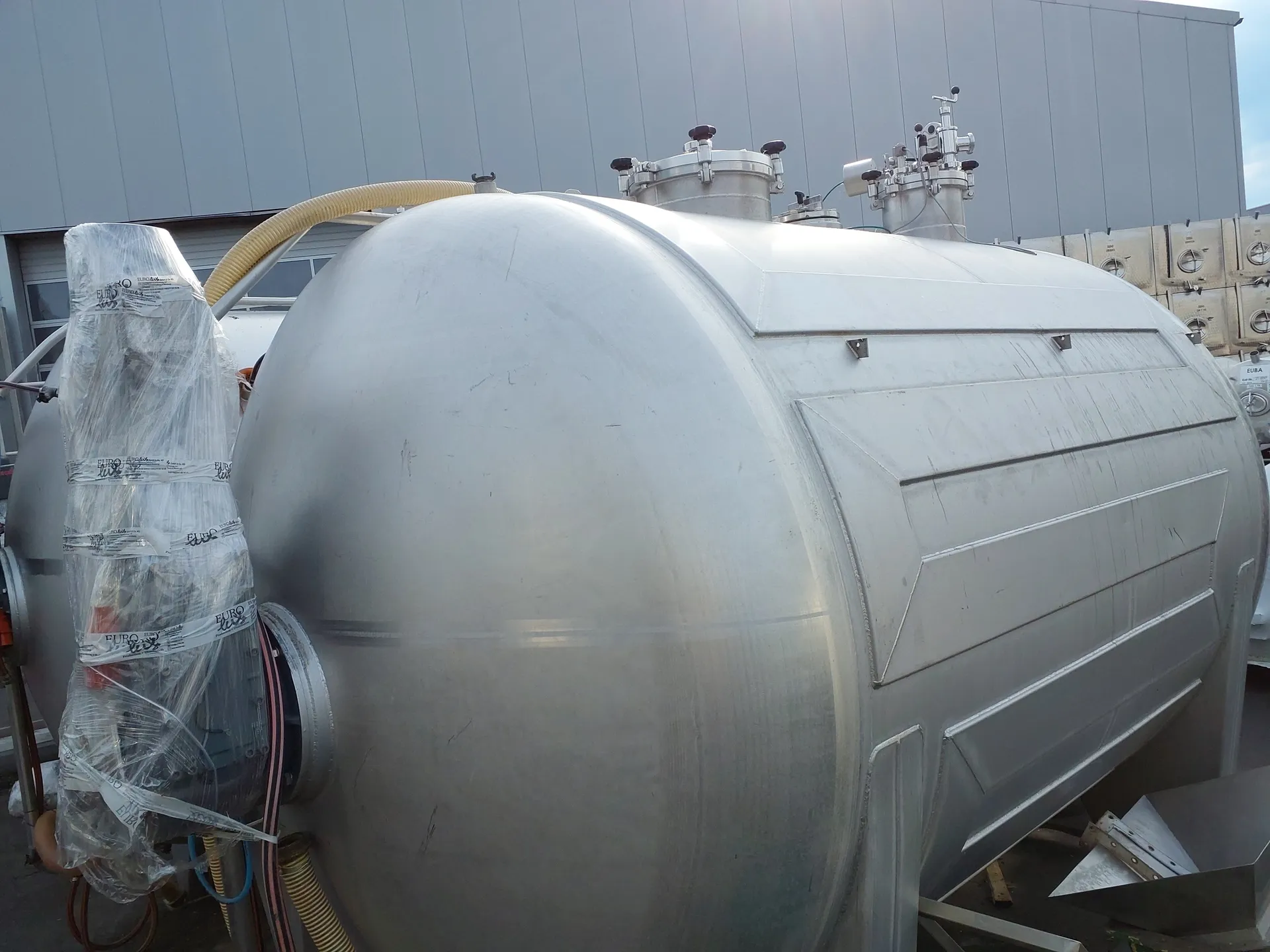 10.500 Liter Maischebehälter mit Kühlschlangen
