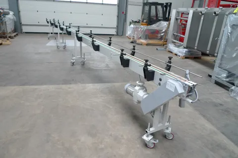 Förderband 830 cm lang 