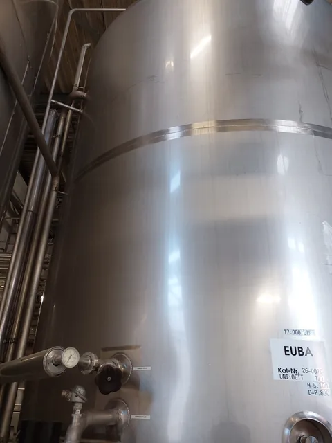 17.000 Liter Lagertank isoliert