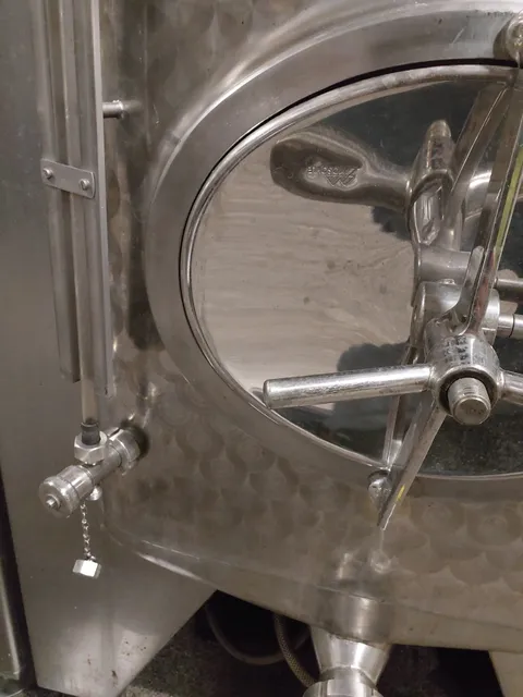 3.500 Liter  Weintank/ Lagertank Möschle,  kubisch mit Kühlmantel