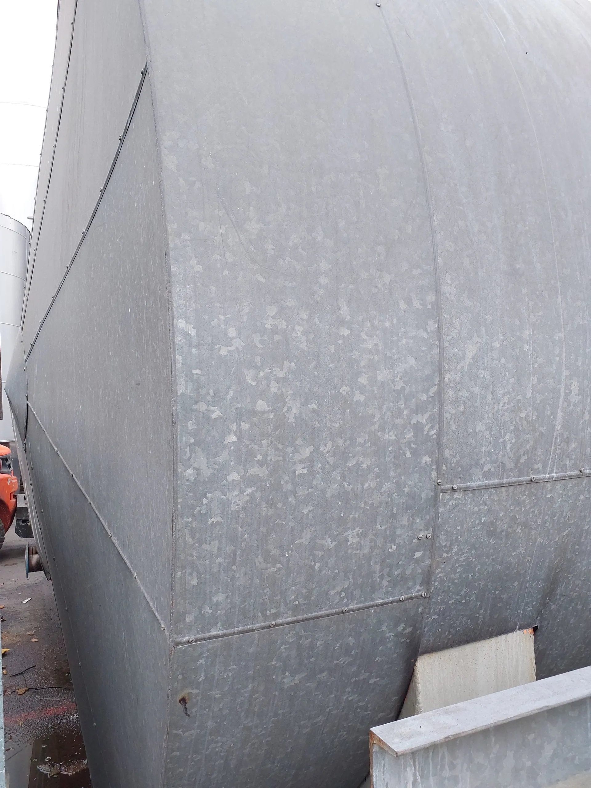 45.000 Liter Drucktank, isoliert horizontal