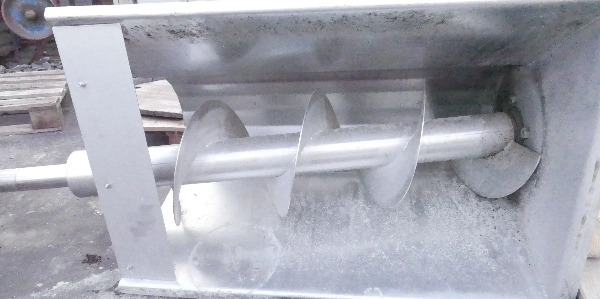 Spiralschnecke-Querförderer 4,10 m / Höhenförderer 8,10 m