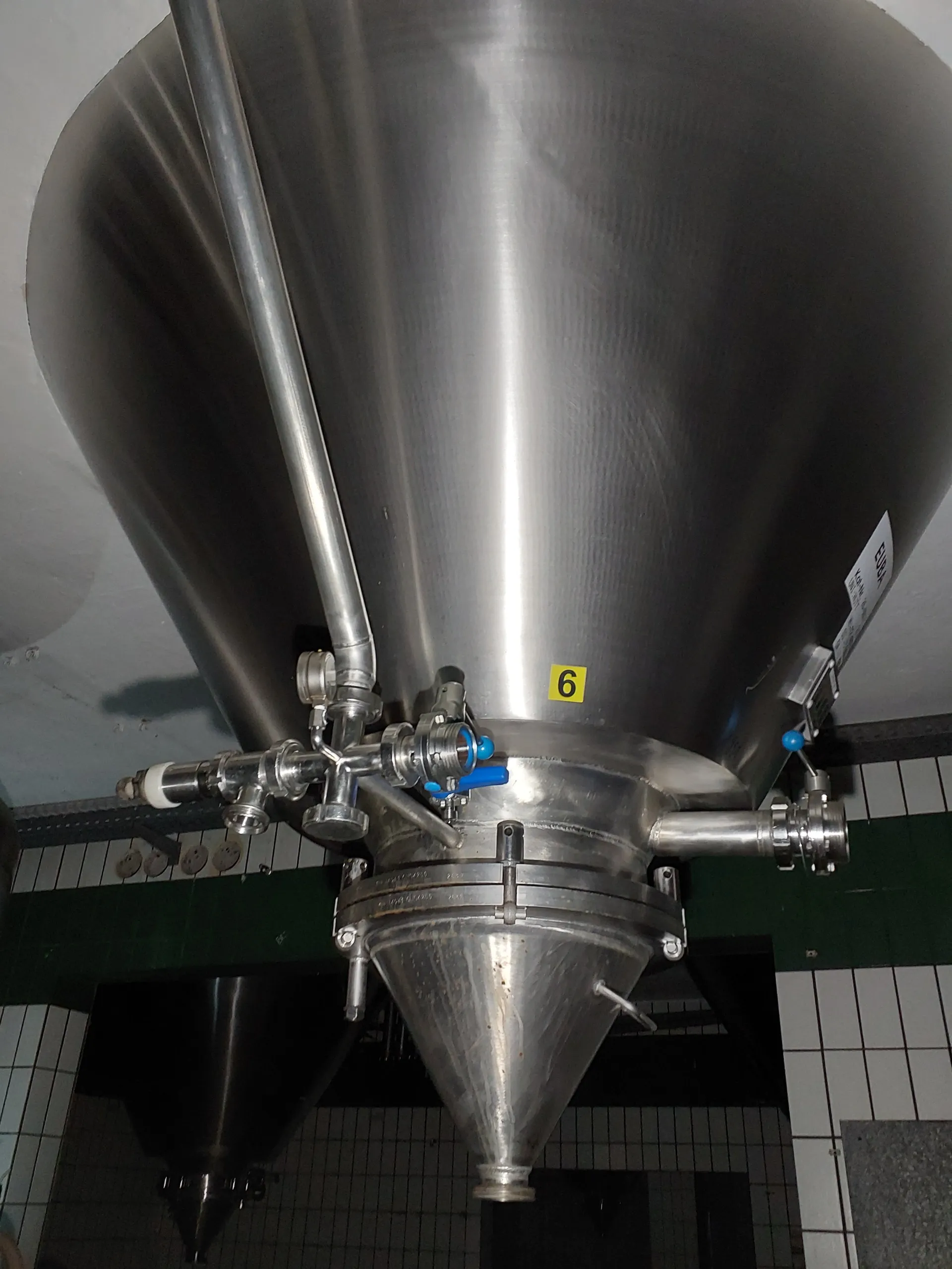 65900 Liter ZKG Tank/ Drucktank/ Lagertank GROSS mit Kühlmantel und Isolierung