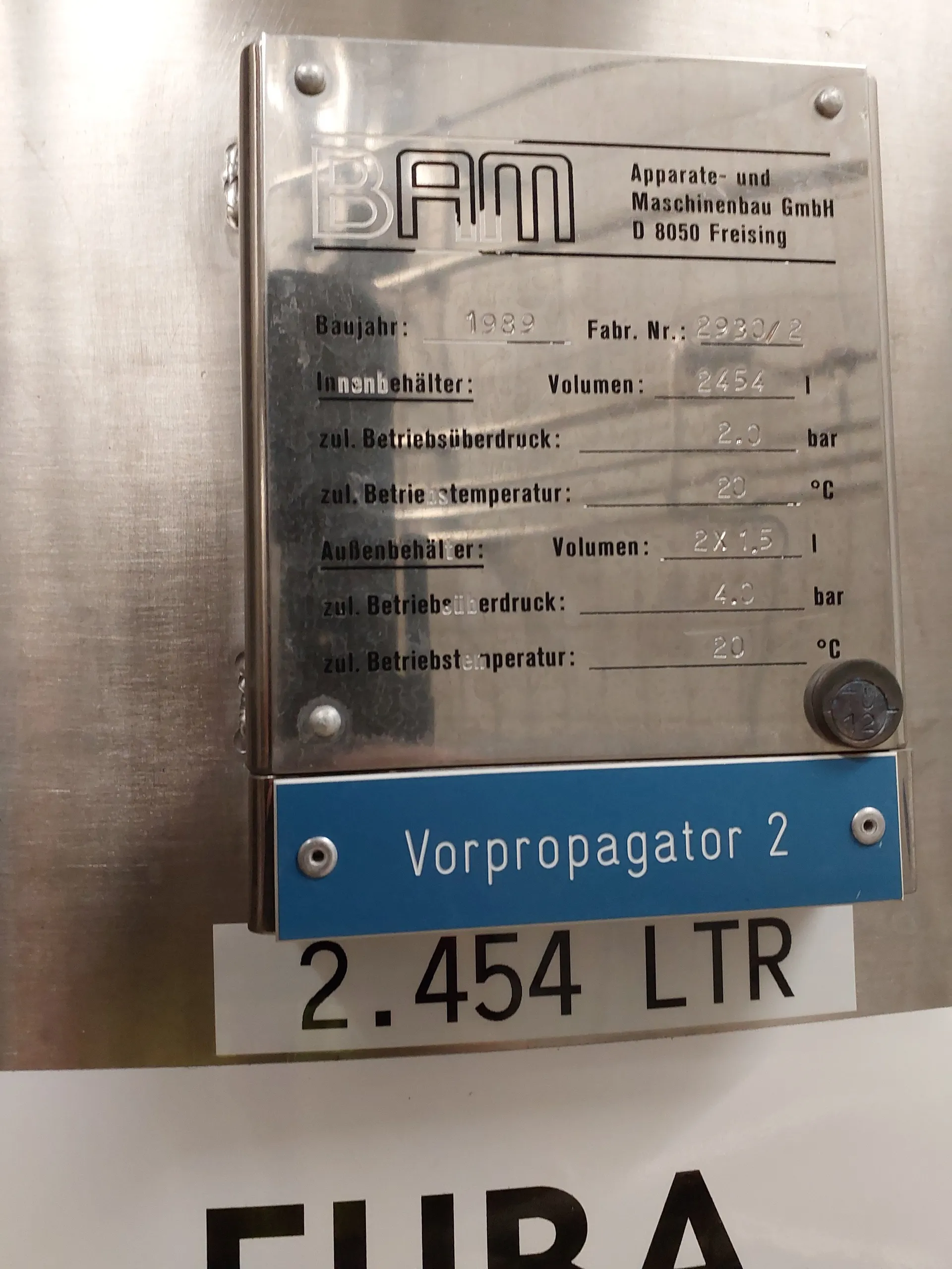 2.454 Liter 2 bar Drucktank Vorpropagator 2 isoliert