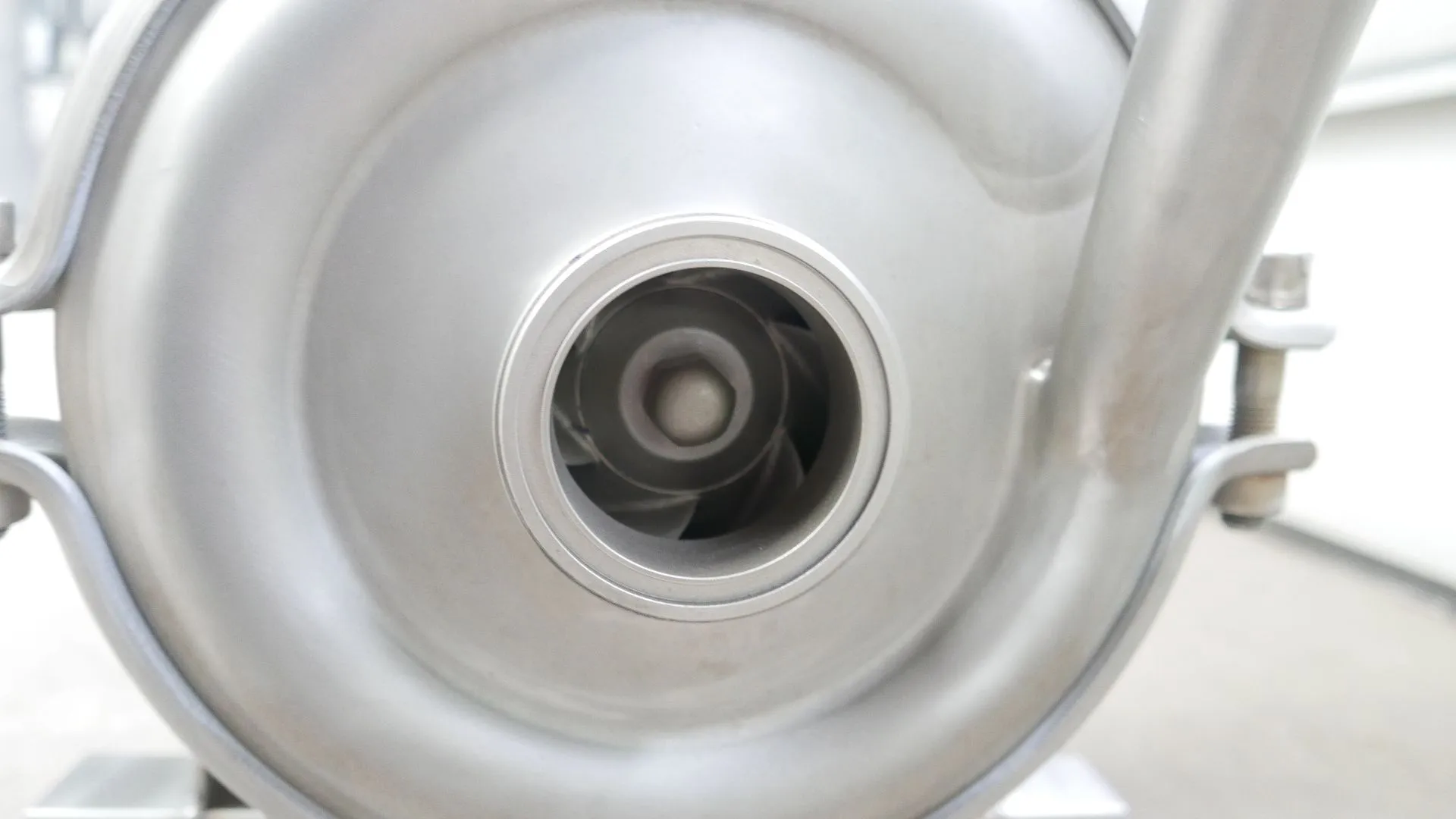 Centrifugal pump  Capacity: 128m3/h