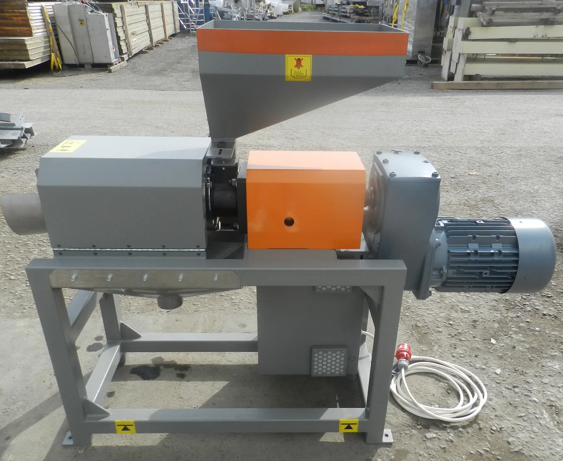 Oil press KK80 F Universal,