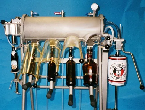 Halbautomatische Flaschenabfüllmaschine für 0,33 – 1 bzw. 2 L-Flaschen