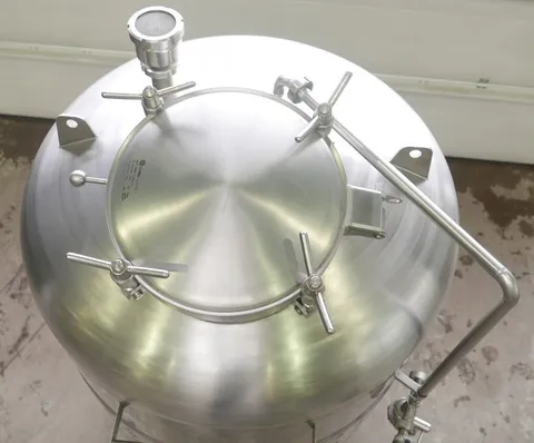 1500 liters Storage Tanks / Pressure Tanks / Beer Tanks in V2A with cooling jacket