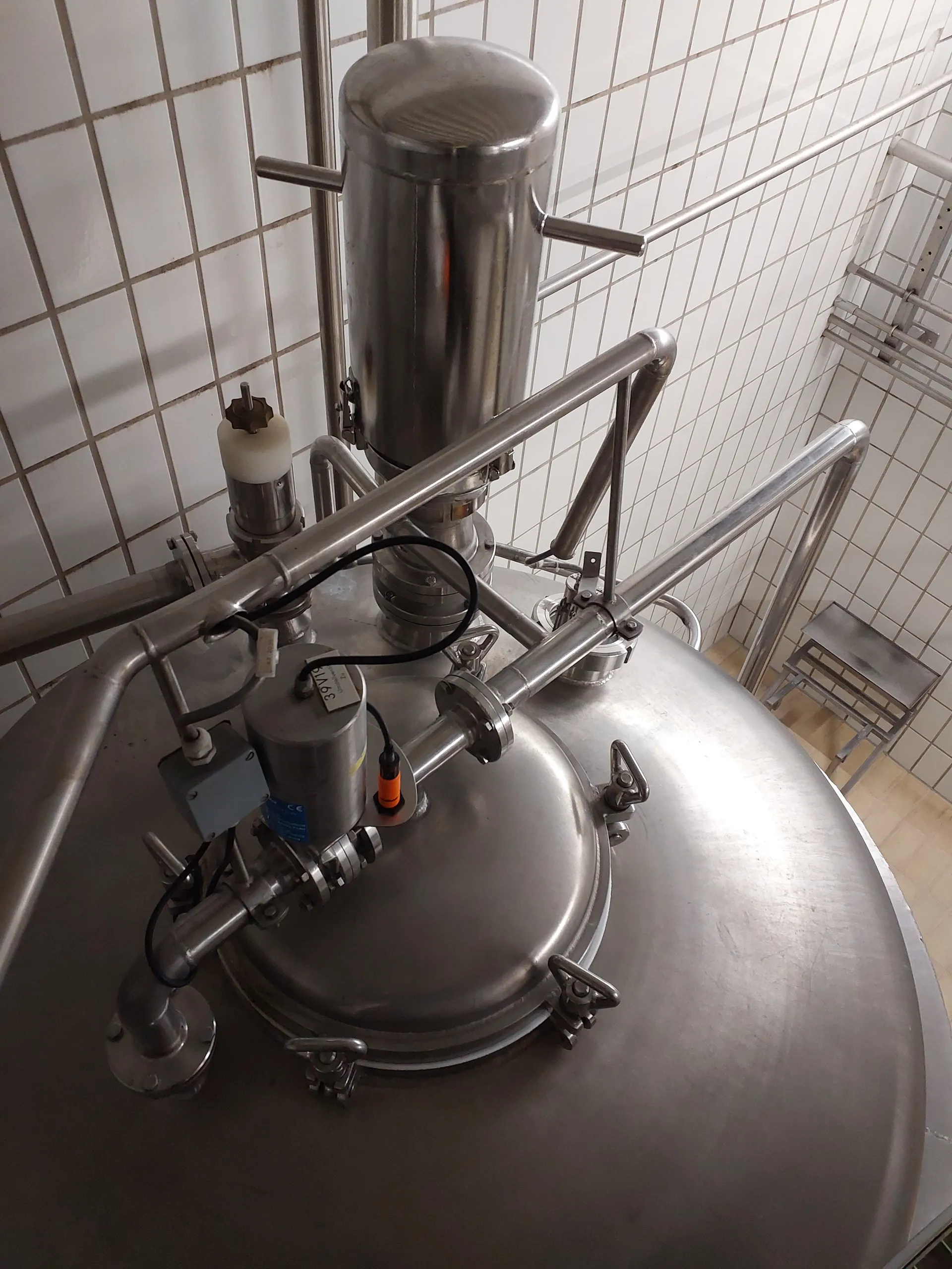 2.454 Liter 2 bar Drucktank Vorpropagator 2 isoliert