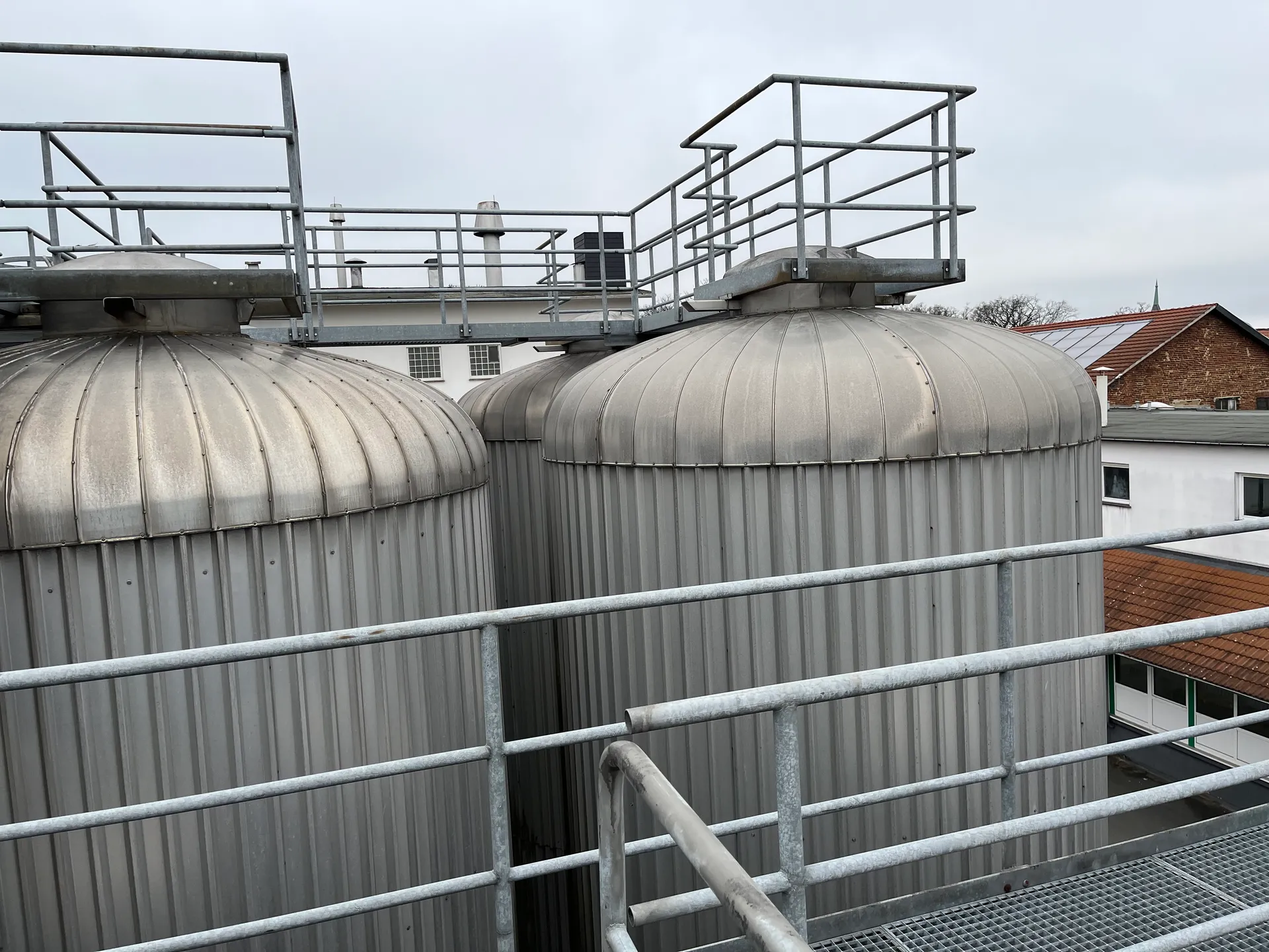 65900 Liter ZKG Tank/ Drucktank/ Lagertank GROSS mit Kühlmantel und Isolierung