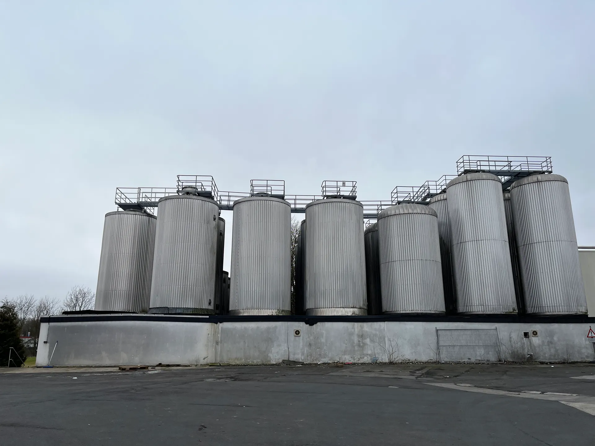 65900 Liter ZKG Tank/ Drucktank/ Lagertank GROSS mit Kühlmantel und Isolierung