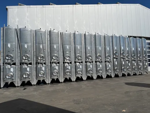 Tankreihe 2 kubische Tanks UNI SAL