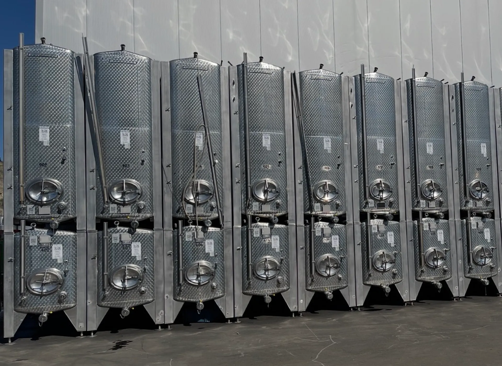 Tankreihe 2 kubische Tanks UNI SAL