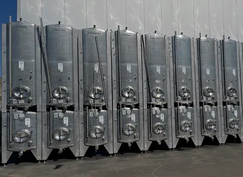 Tankreihe 2 kubische Tanks UNI SAL