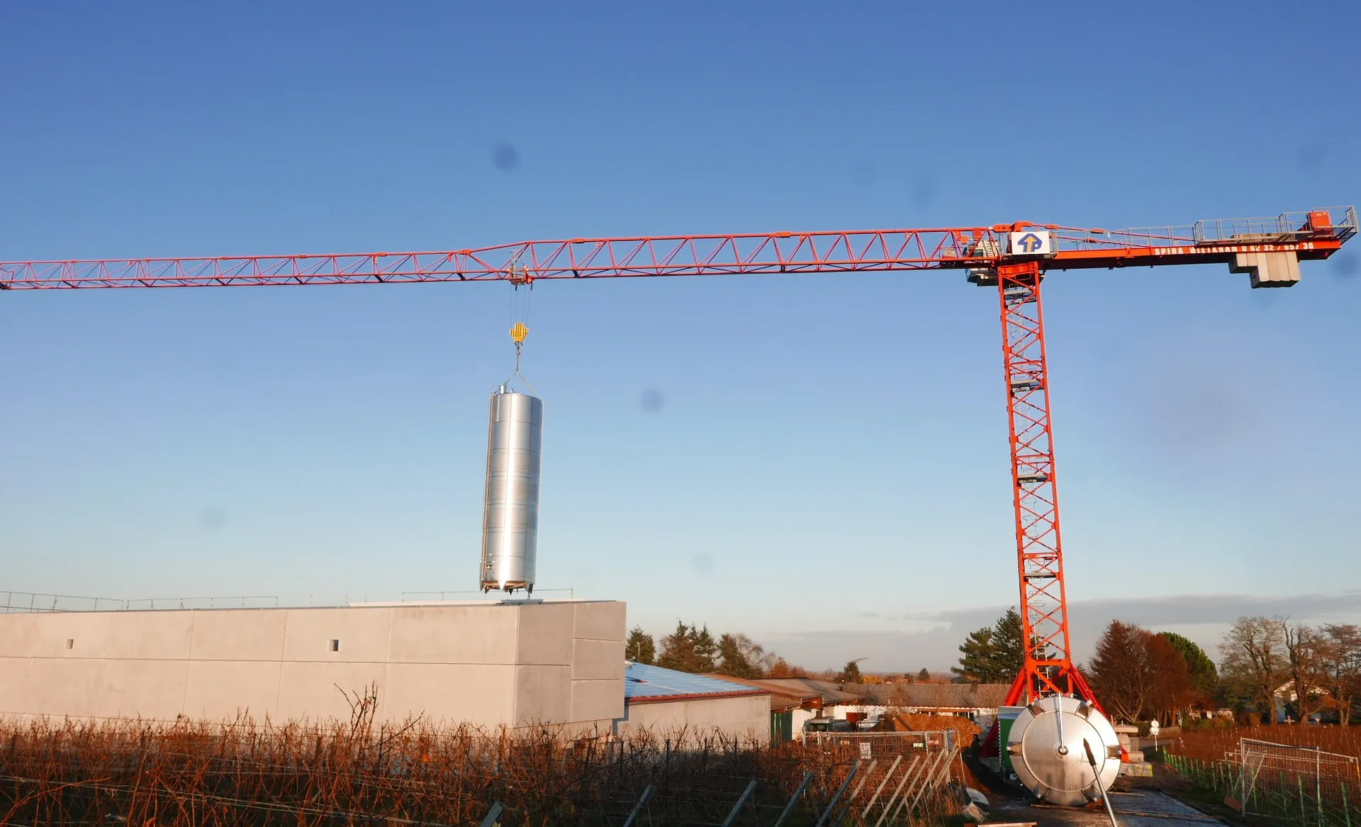 Baustelle Tanks