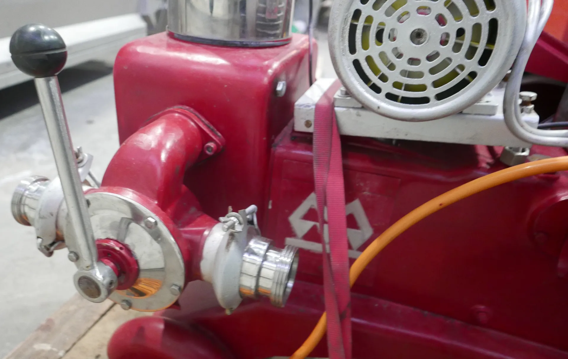 24-0584EUBA Manzini Pumpe