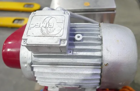 24-0584EUBA Manzini Pumpe