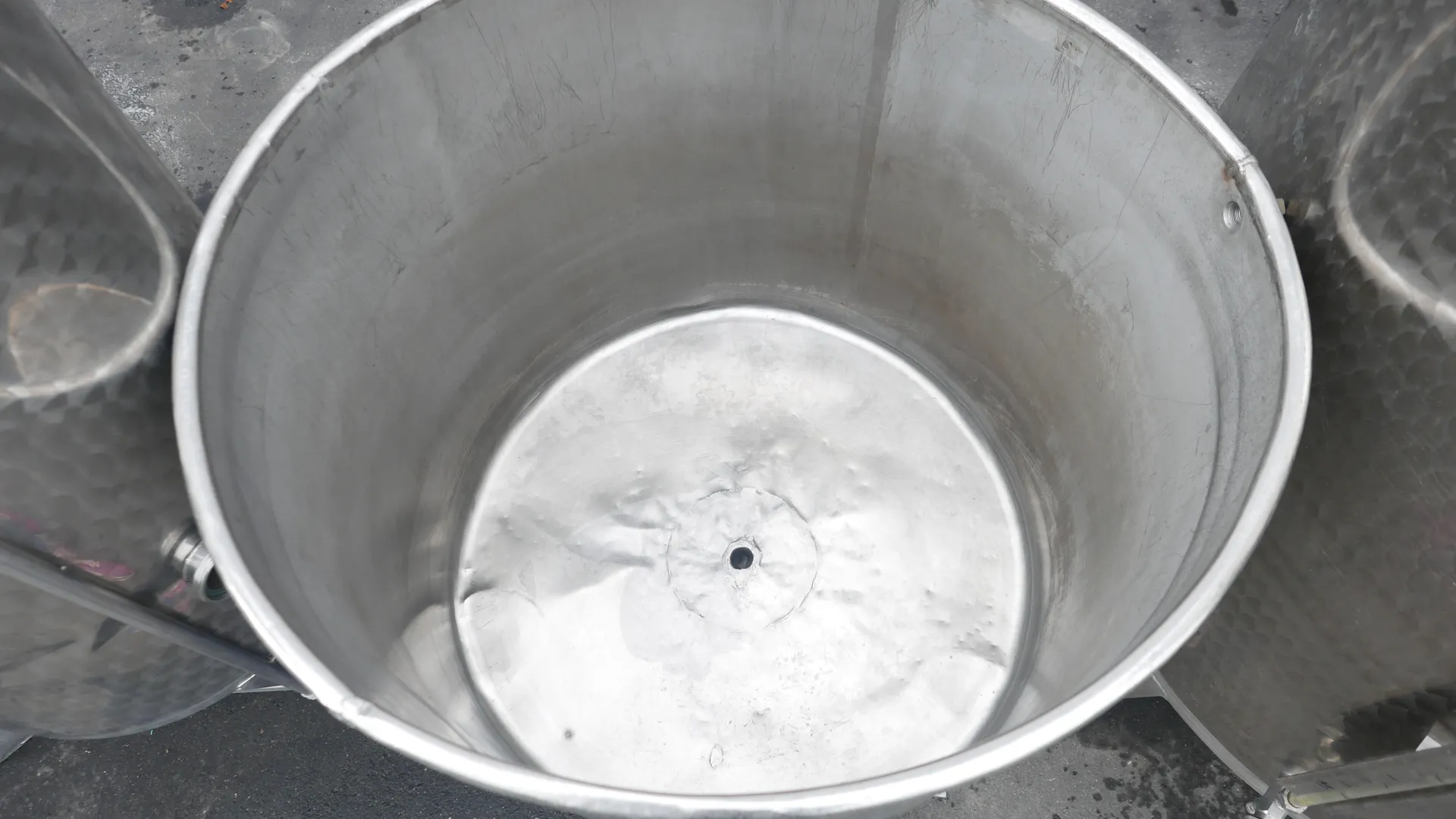 25-0007 Tank offen 630 Liter