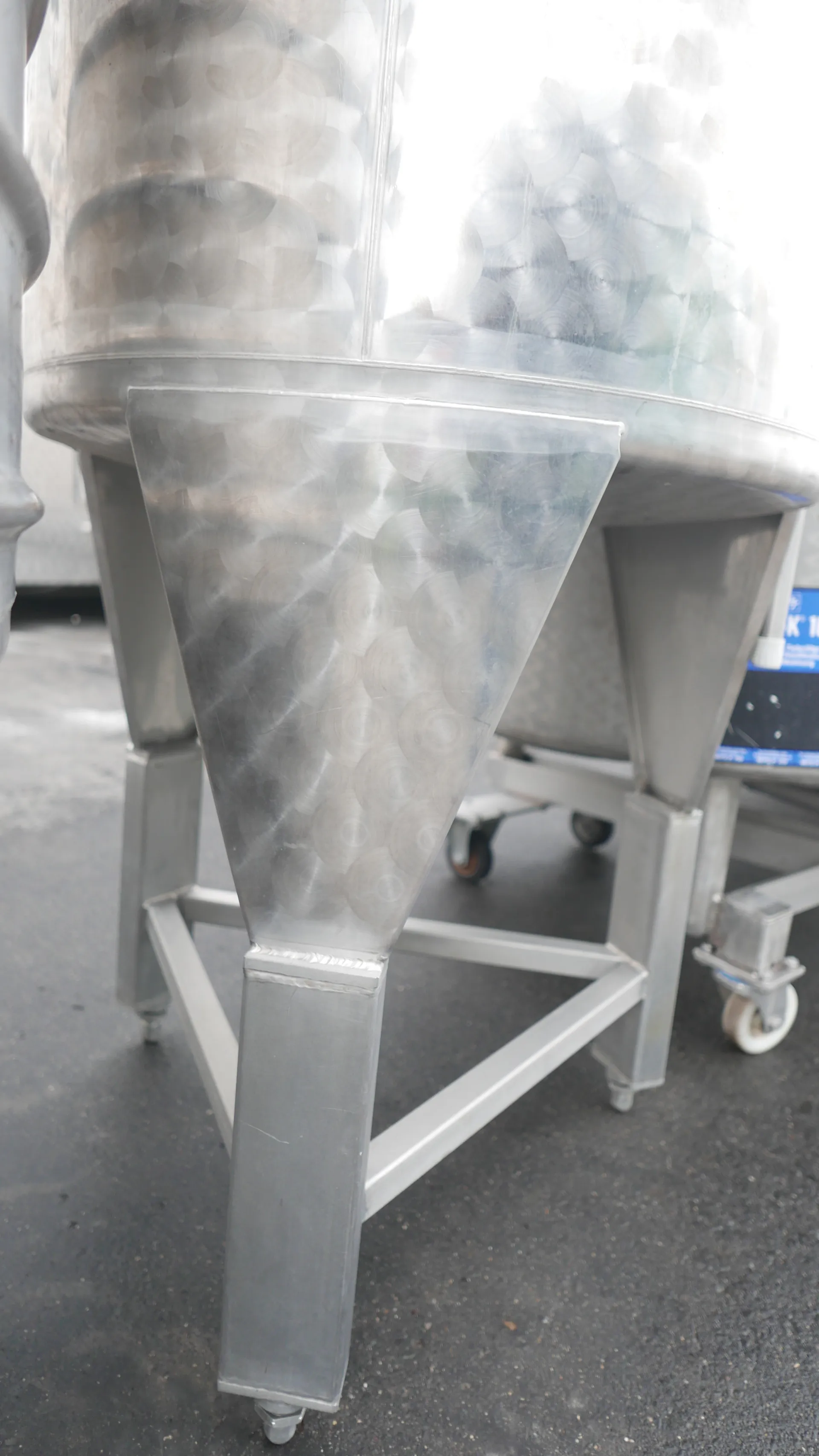 25-0008 Lagertank 310 Liter