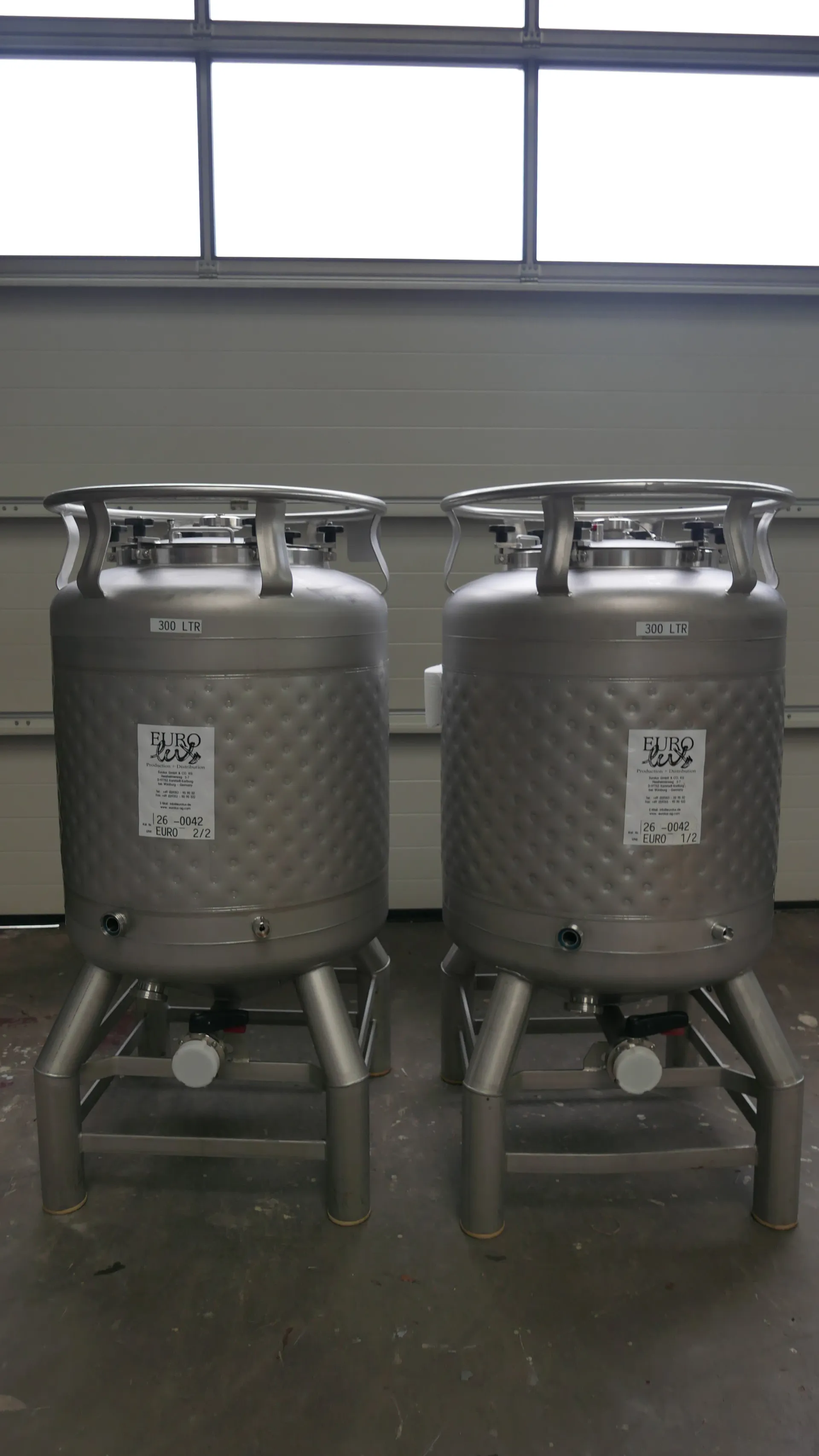300 Liter Biertanks/ Lagertanks/ Drucktank mit Kühlmantel