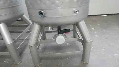 300 Liter Biertanks/ Lagertanks/ Drucktank mit Kühlmantel