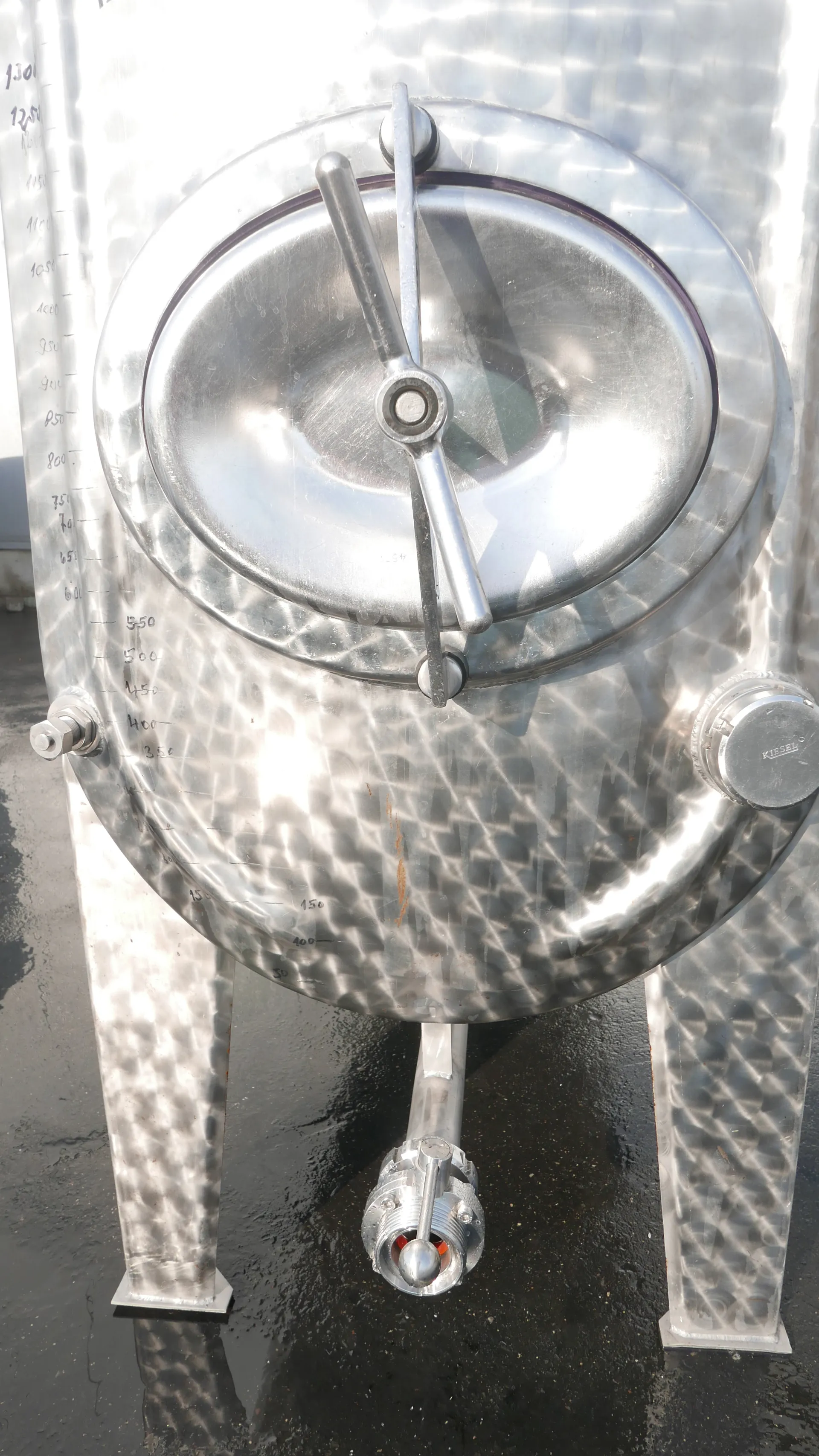 26-0047 2.300 Liter Lagertank lang oval in V2A
