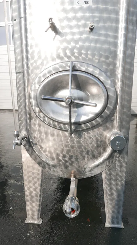 26-0047 2.300 Liter Lagertank lang oval in V2A